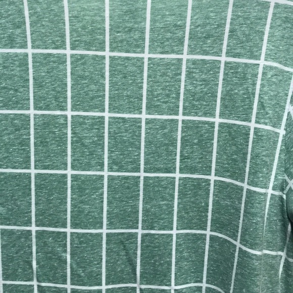 Lularoe Perfect T - Picture 2 of 2